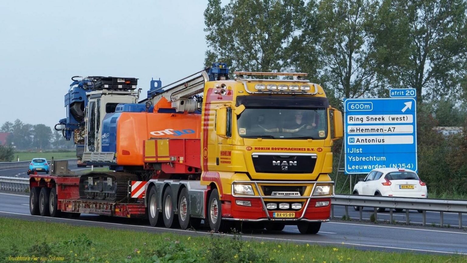 Loon- en Verhuurbedrijf Niek Konijn B.V. - Machineverhuur met machinist voor efficiënt grondwerk